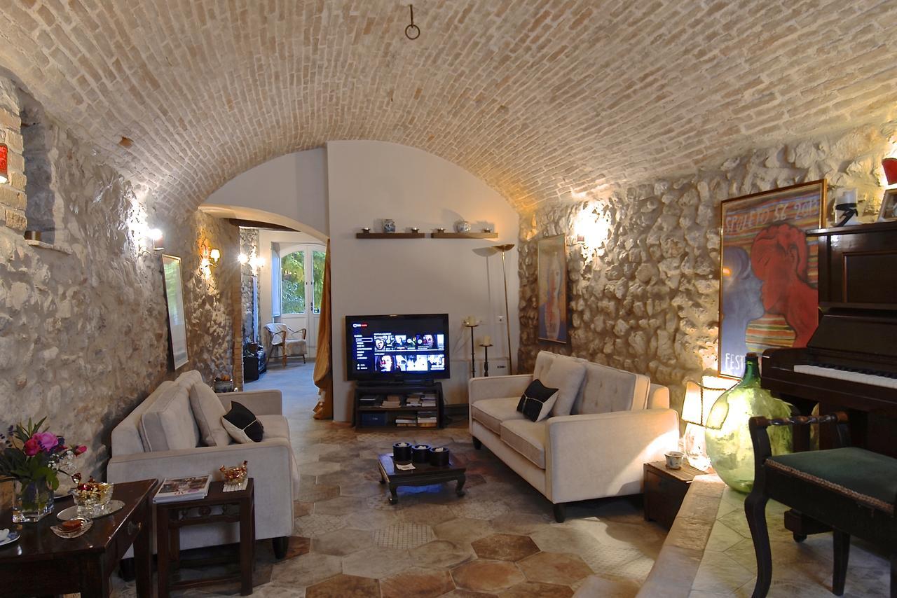 Bed and Breakfast Palazzo Sant'Angelo Spoleto Zewnętrze zdjęcie